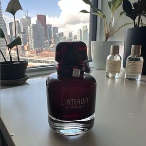 Givenchy l’interdit Rouge perfume